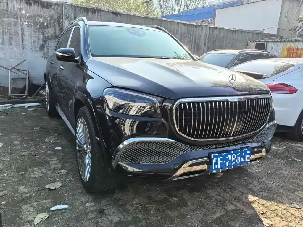 Mercedes-Benz GLS — фото 1