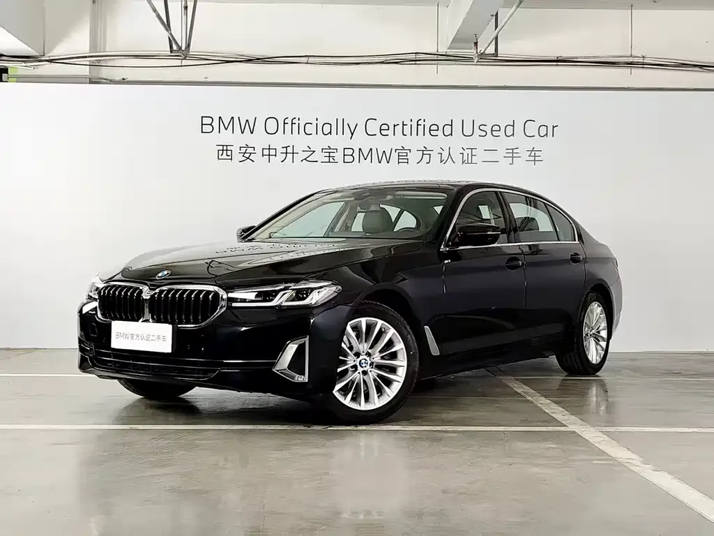 BMW 5 Series — фото 1