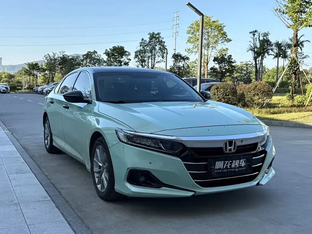 Honda Accord — фото 3