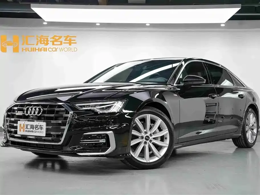 Audi A6L — фото 1