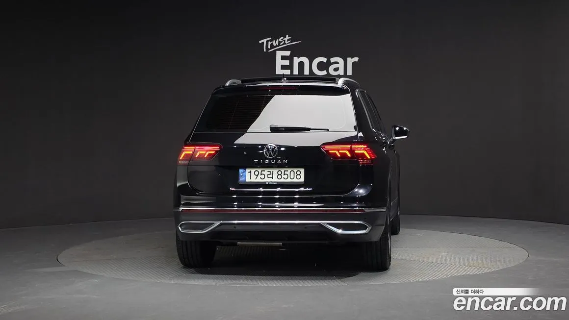Volkswagen Tiguan — фото 4