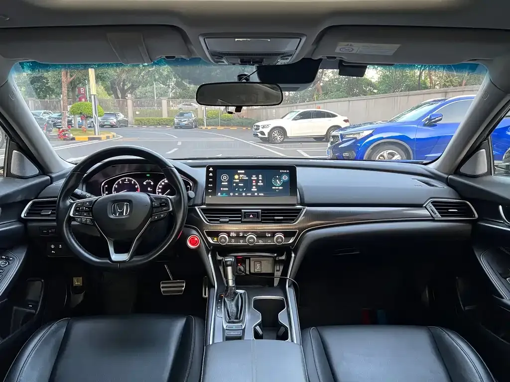 Honda Accord — фото 5