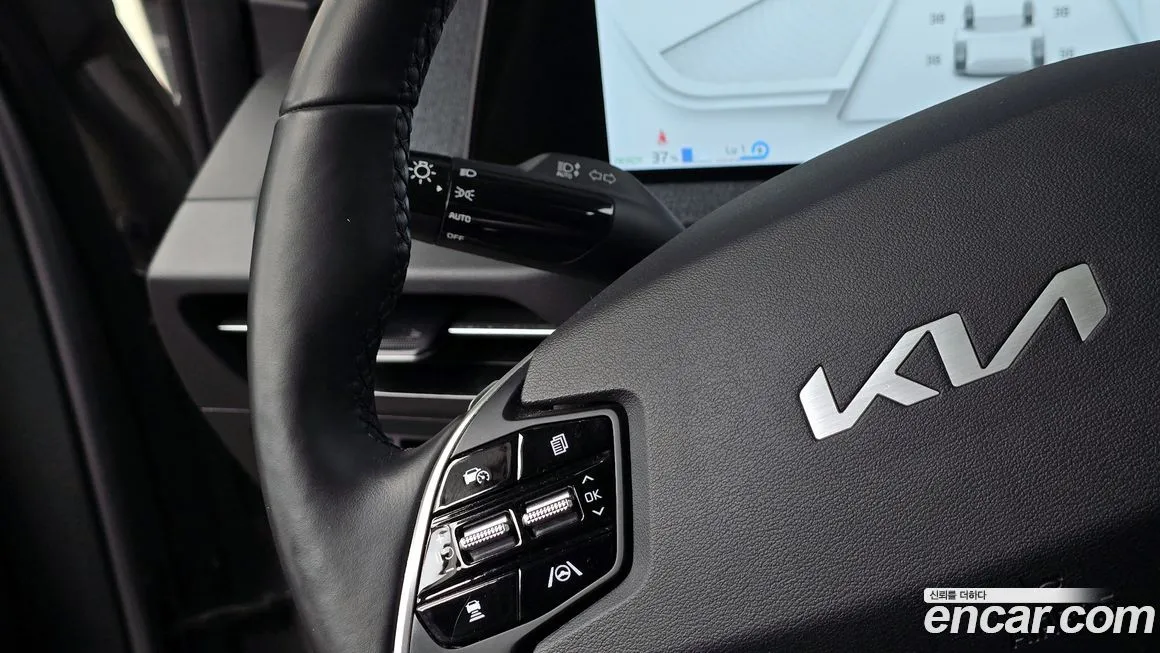 Kia EV6 — фото 10