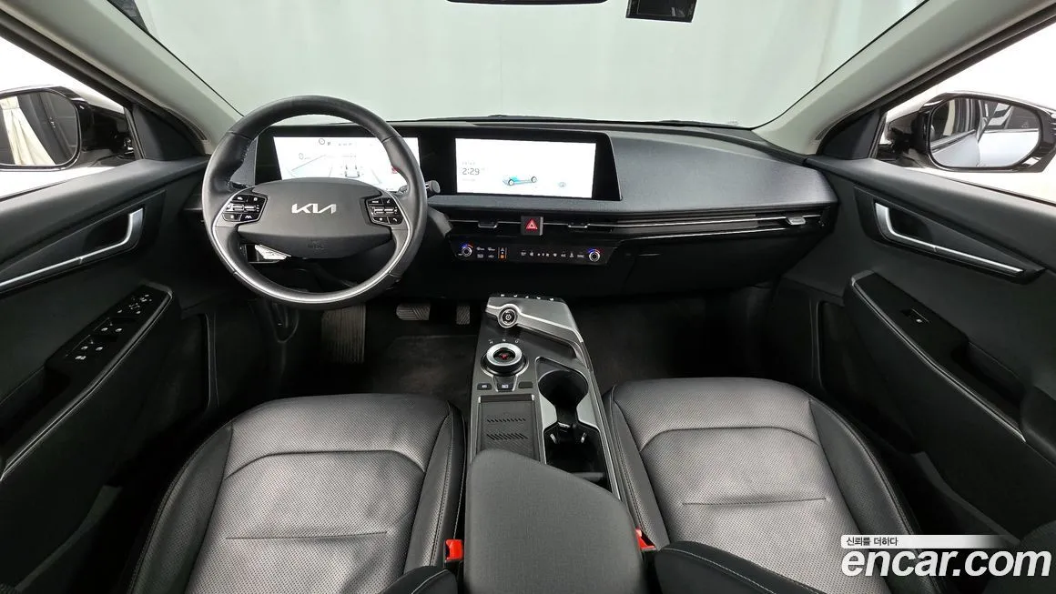 Kia EV6 — фото 7