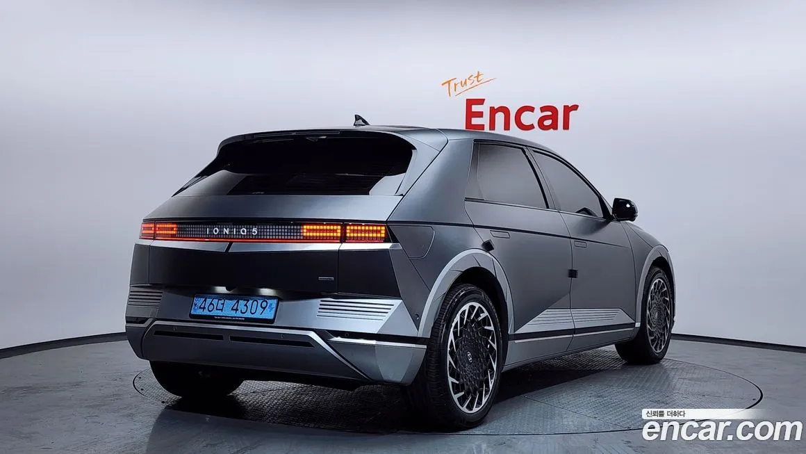 Hyundai Ioniq5 — фото 2