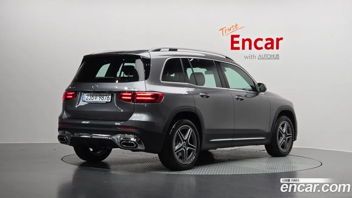 Mercedes-Benz GLB-Class — фото 2