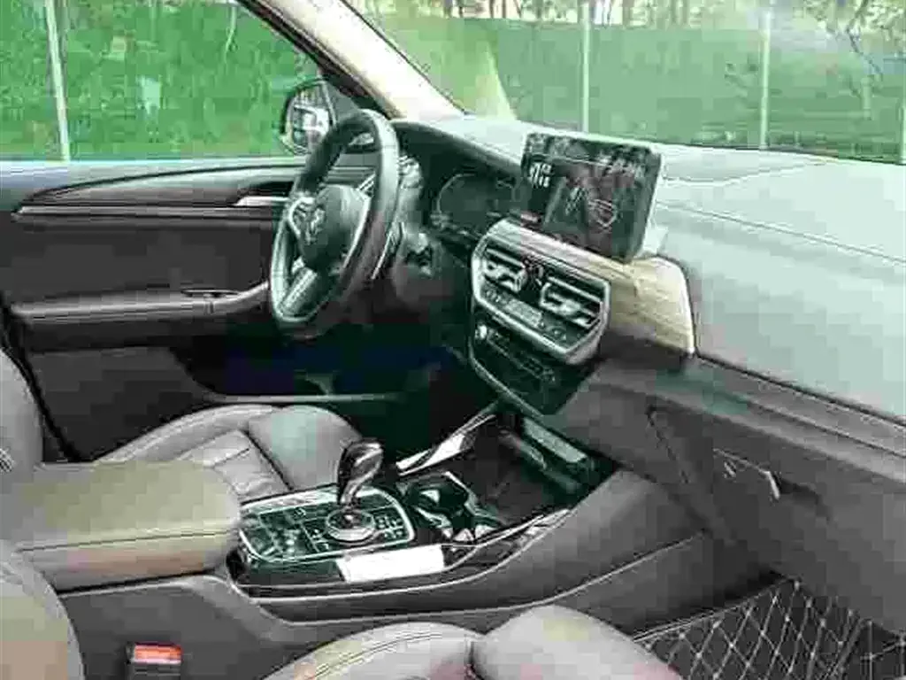 BMW X3 — фото 9