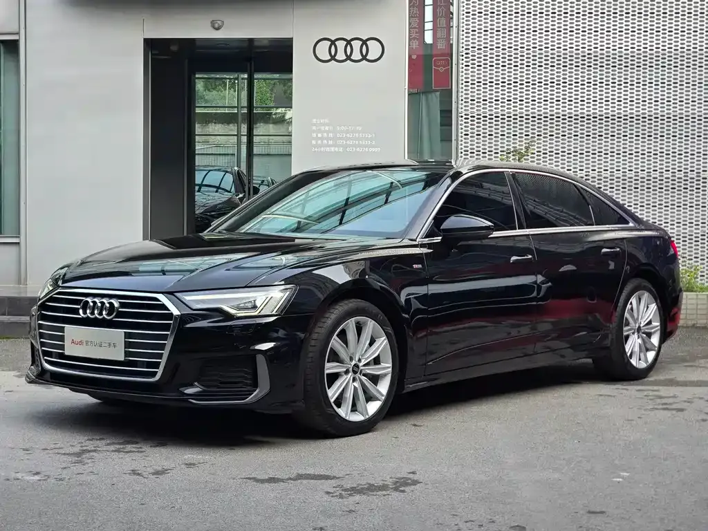 Audi A6L — фото 1