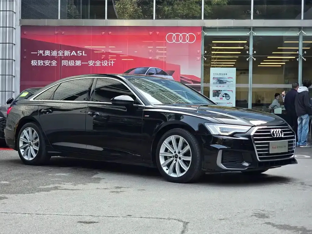 Audi A6L — фото 4