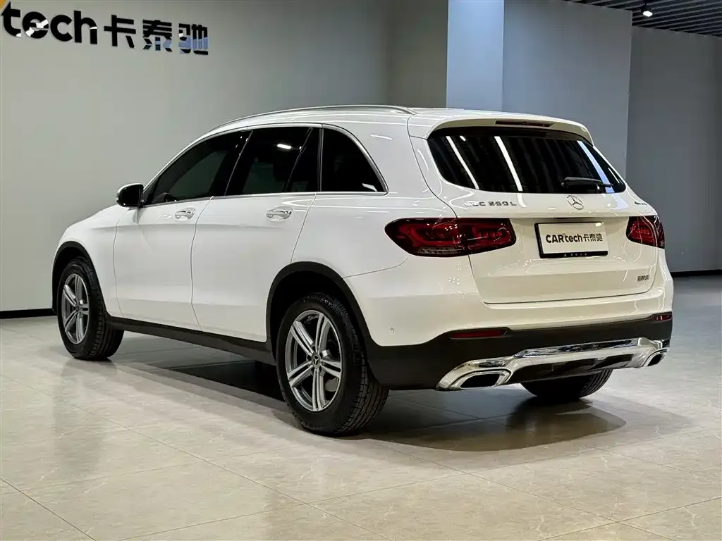 Mercedes-Benz GLC — фото 6