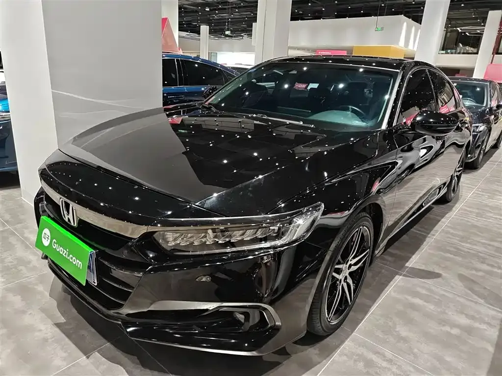 Honda Accord — фото 2