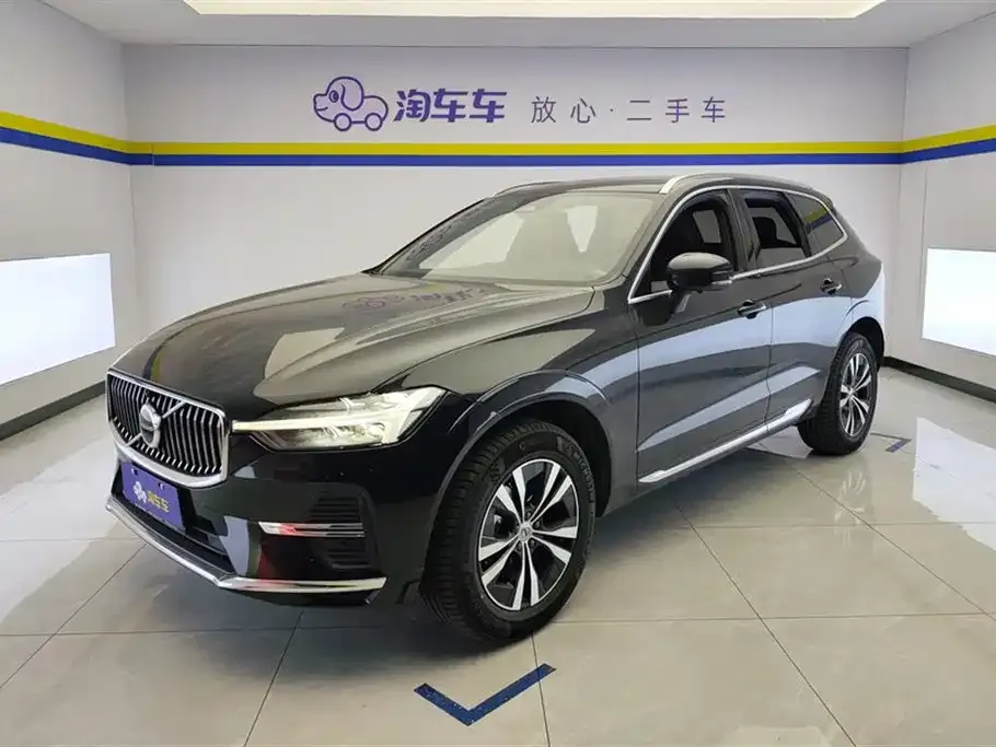 Volvo XC60 — фото 1
