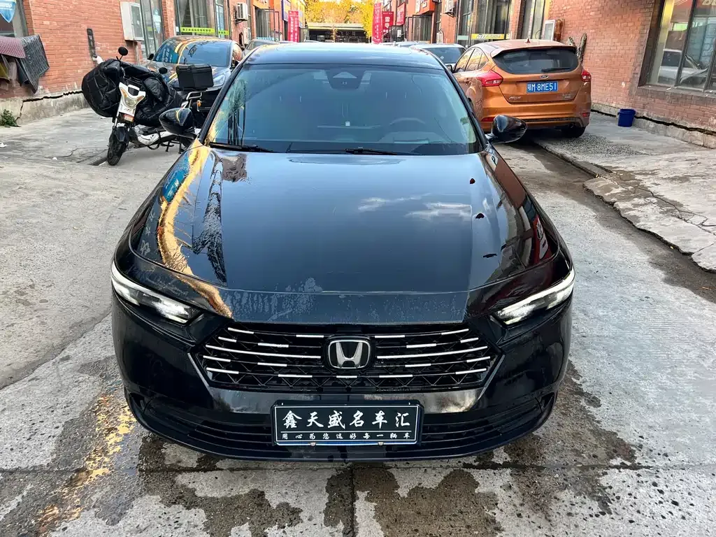 Honda Accord — фото 3