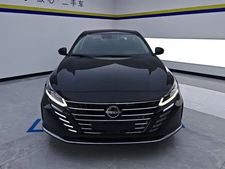 Nissan Teana — фото 2
