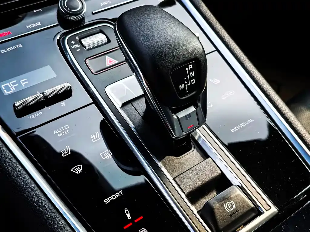 Porsche Panamera — фото 6