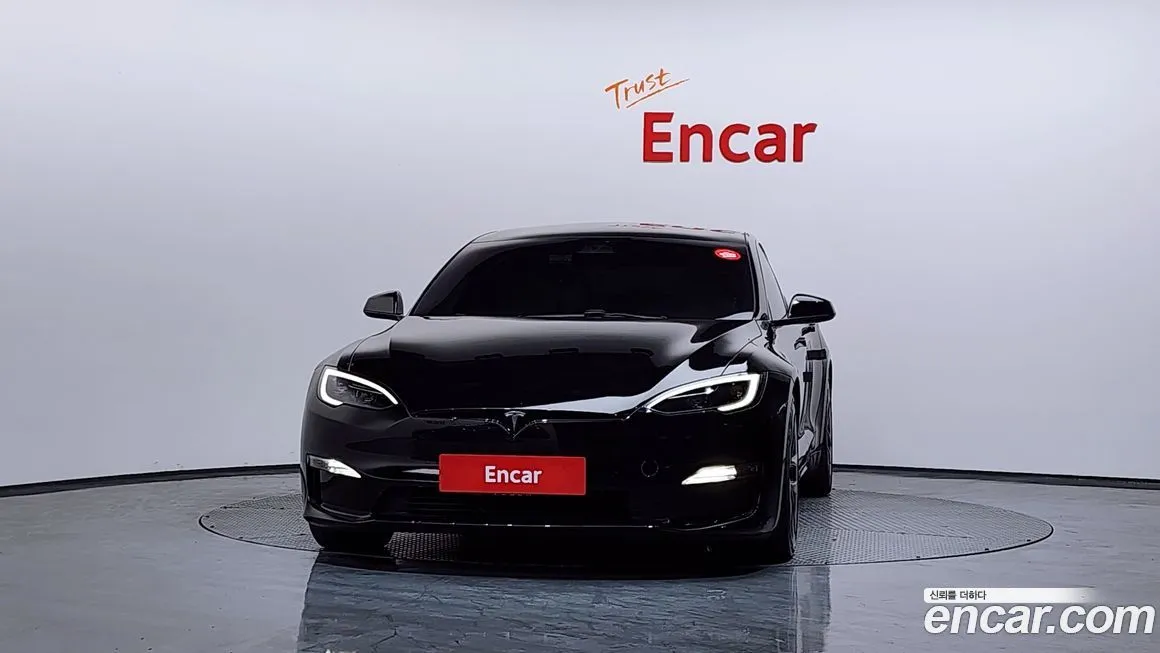 Tesla Model S — фото 3