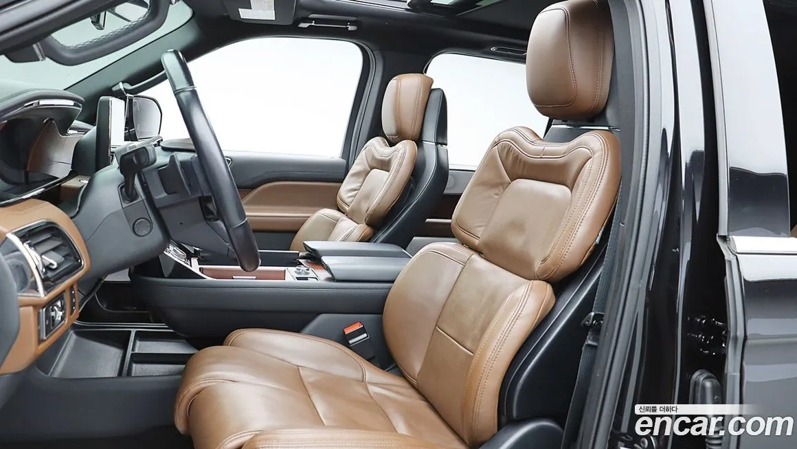 Lincoln Navigator — фото 10