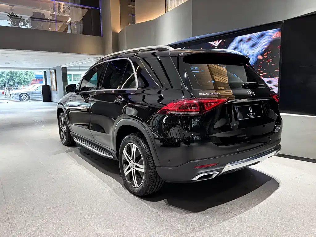 Mercedes-Benz GLE — фото 4