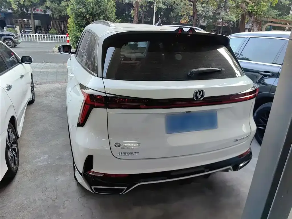 Changan CS75PLUS — фото 6