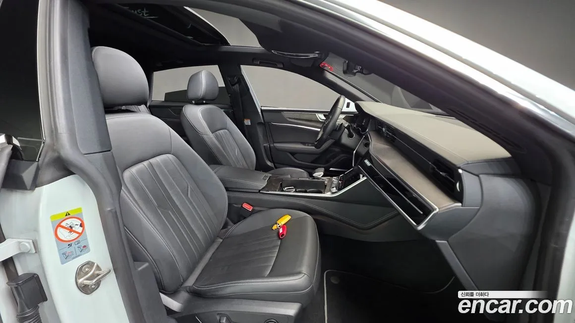 Audi A7 — фото 10