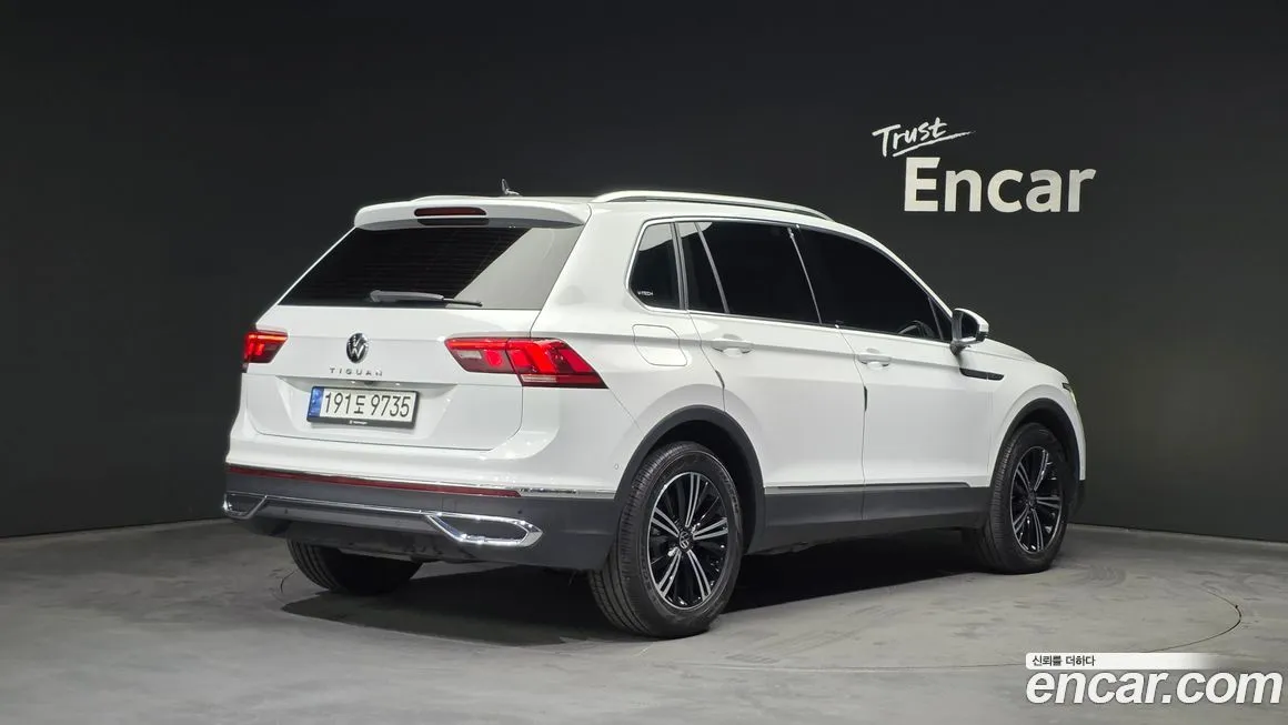 Volkswagen Tiguan — фото 2