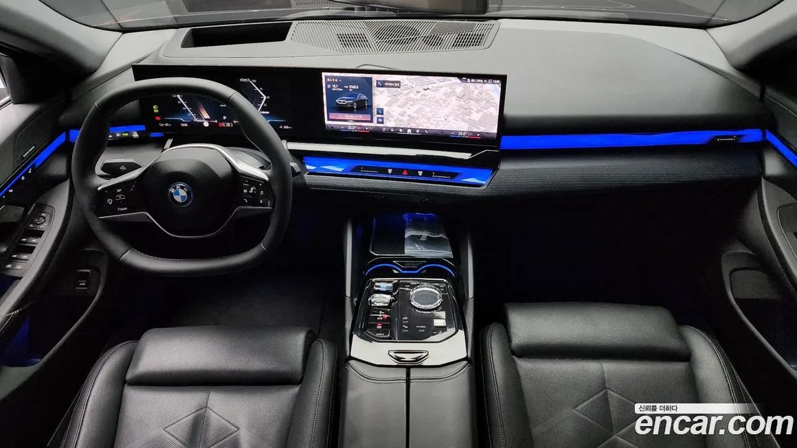 BMW i5 — фото 7