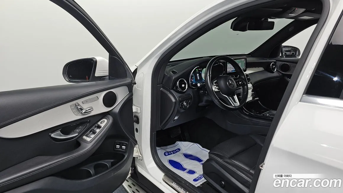 Mercedes-Benz GLC-Class — фото 10