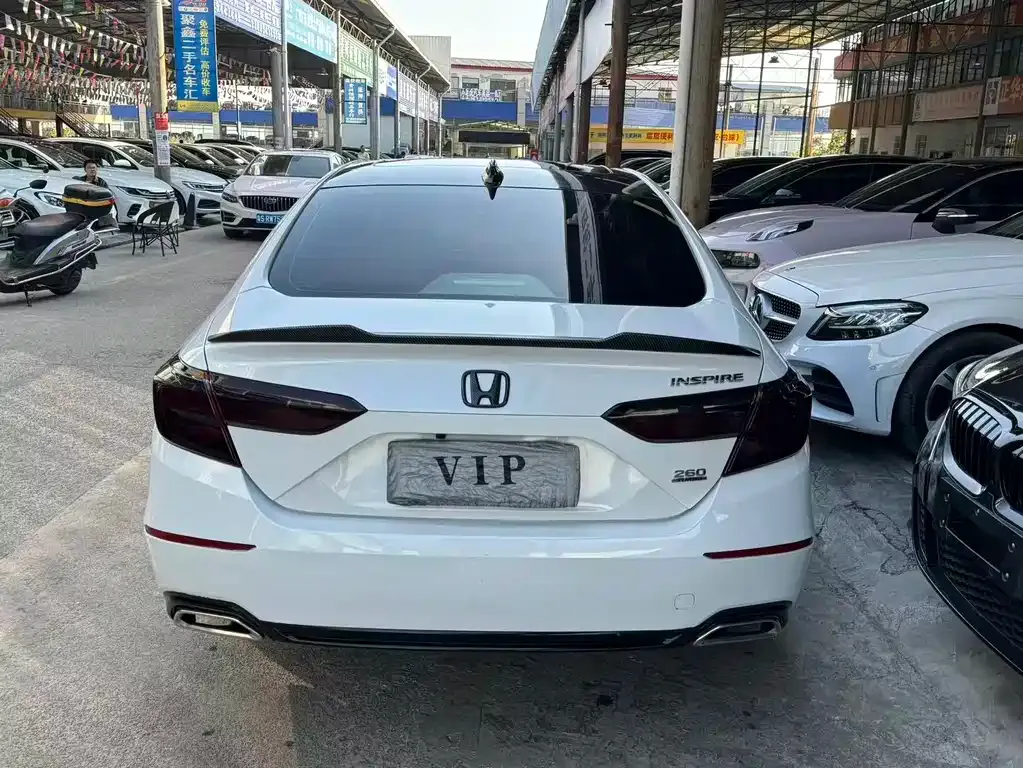 Honda Inspire — фото 9