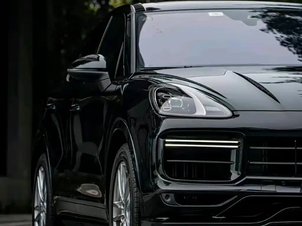 Porsche Cayenne — фото 3
