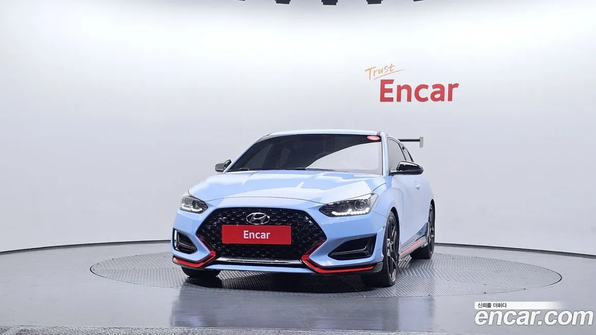 Hyundai Veloster — фото 3