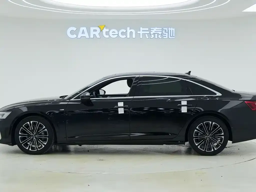 Audi A6L — фото 5