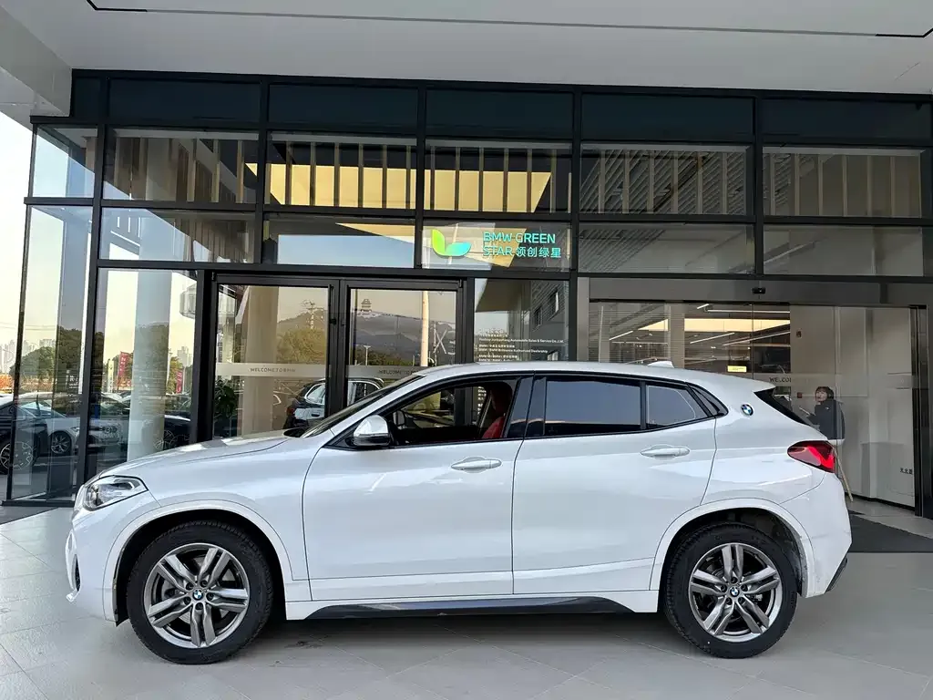BMW X2 — фото 2