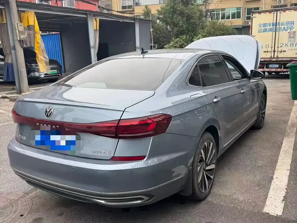 Volkswagen Passat — фото 5