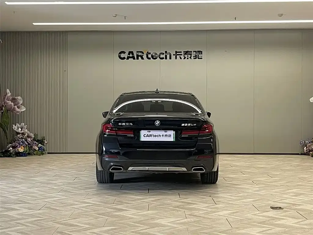 BMW 5 Series New Energy — фото 6