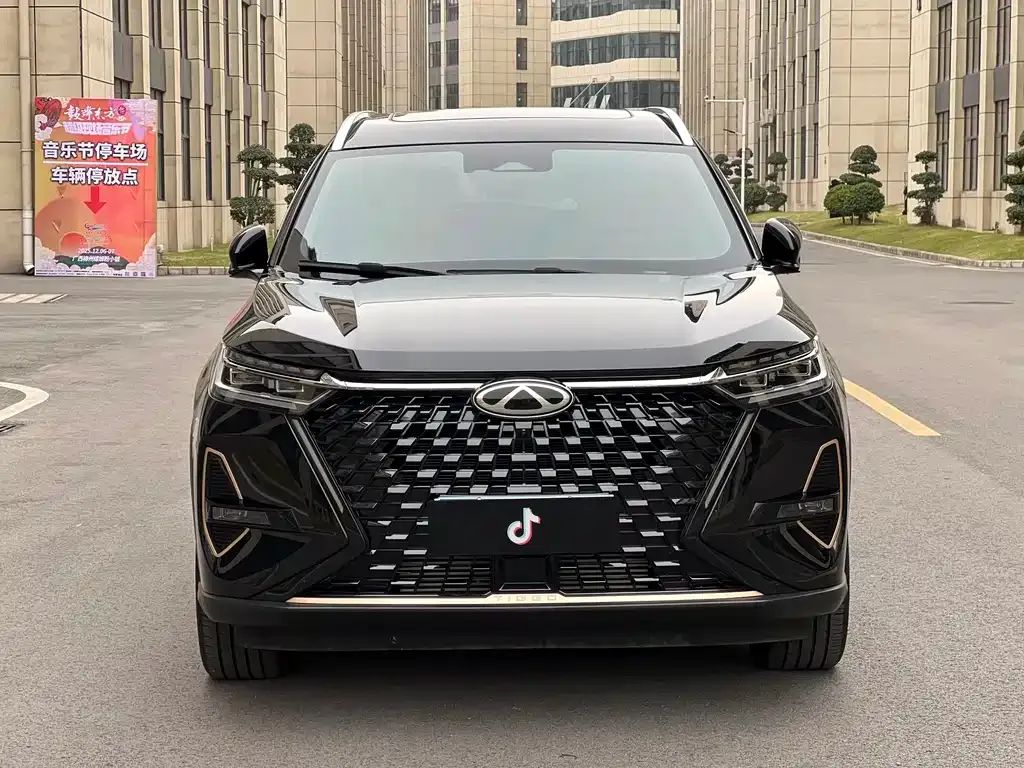 Chery Tiggo 8 PRO — фото 2