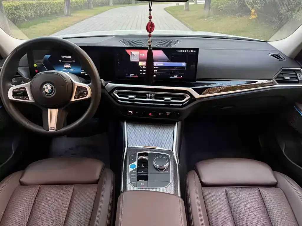 BMW i3 — фото 5