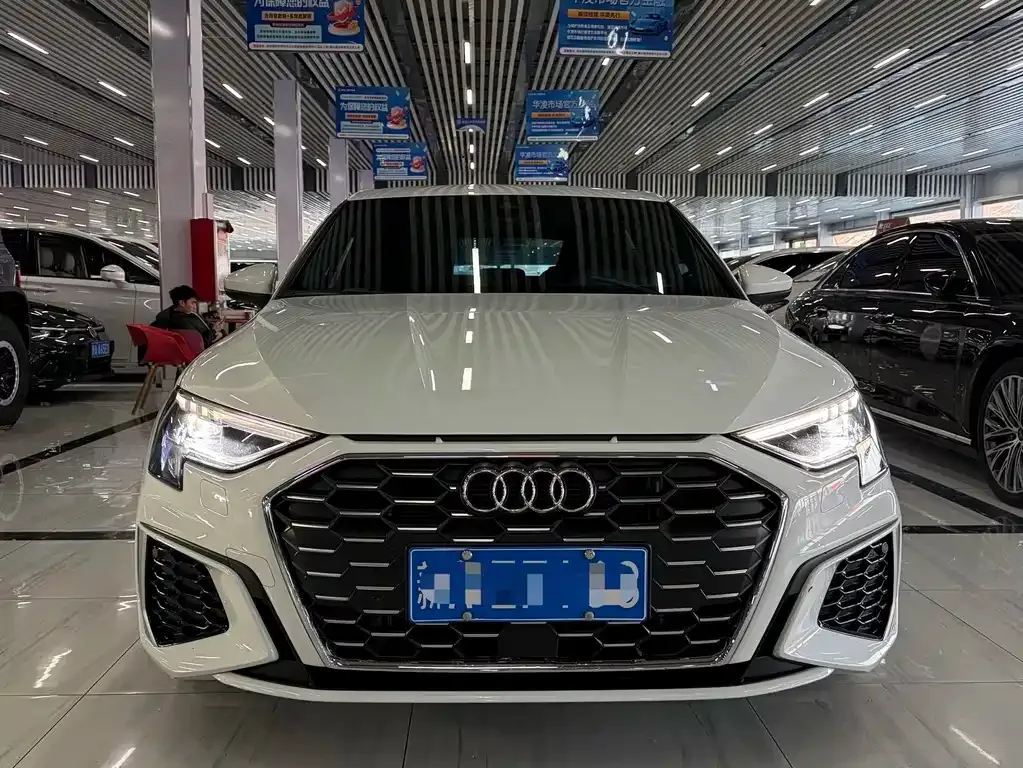 Audi A3 — фото 2