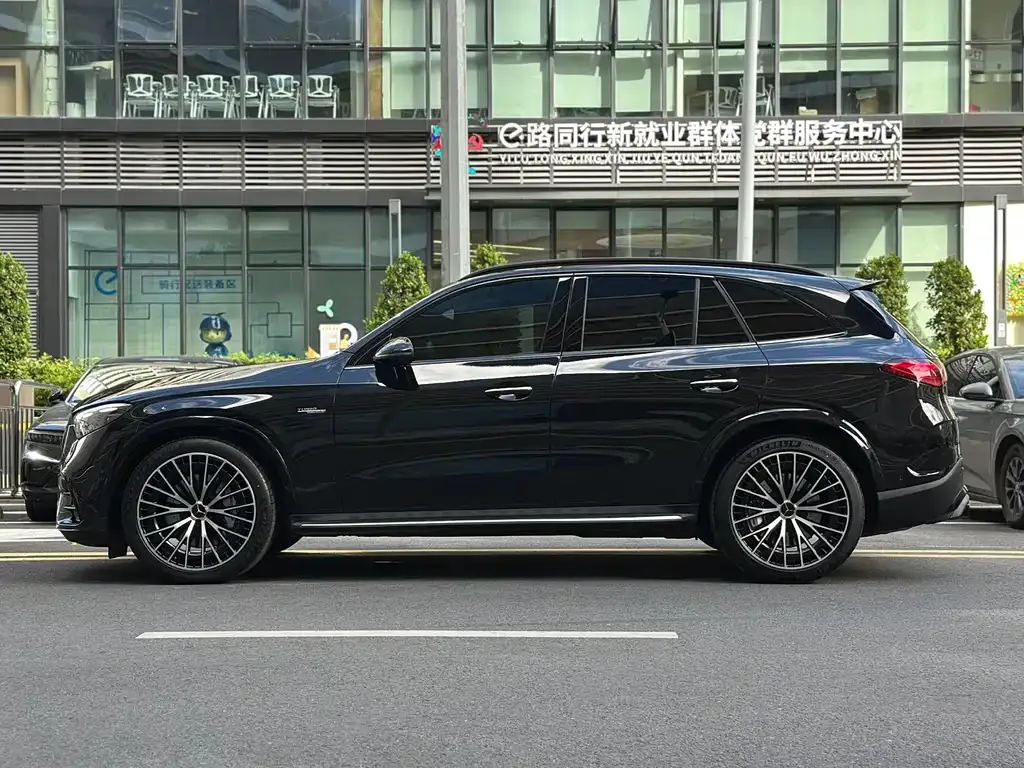 Mercedes-Benz GLC AMG — фото 3