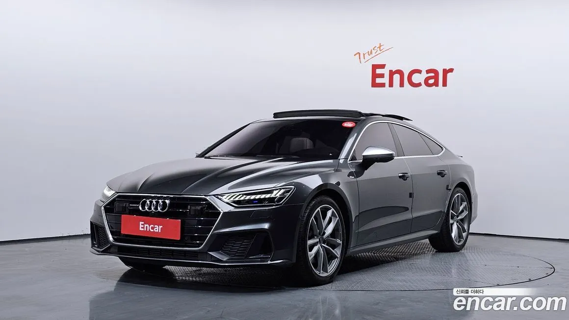 Audi A7 — фото 1