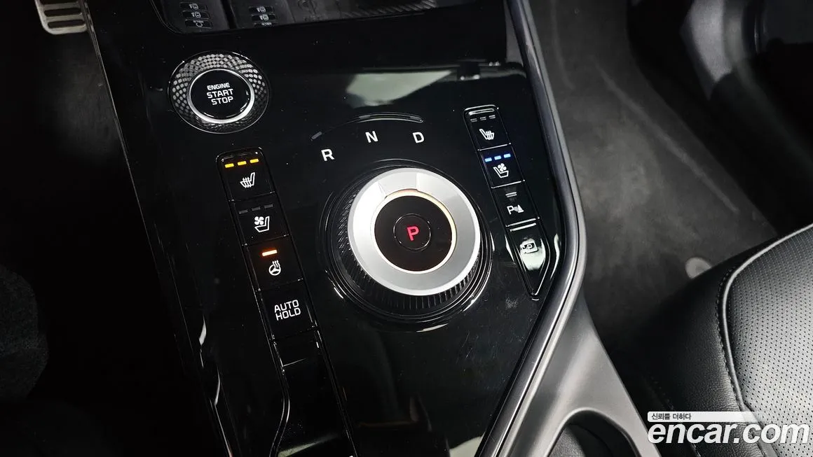 Kia Niro — фото 9