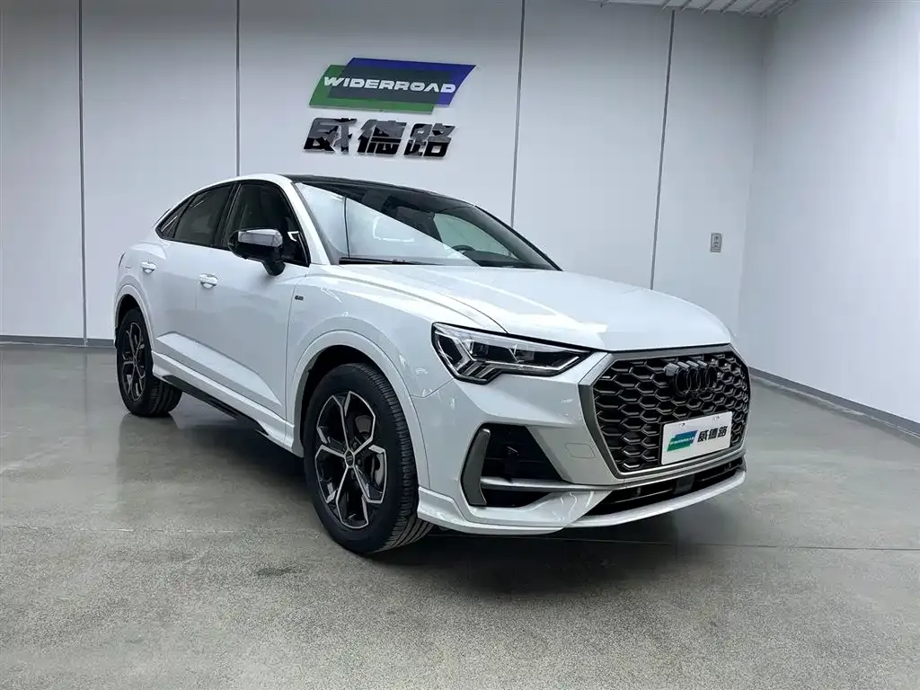 Audi Q3 Sportback — фото 5