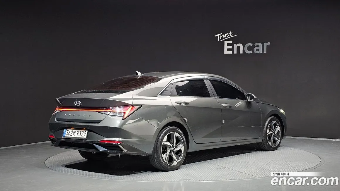 Hyundai AVANTE — фото 2