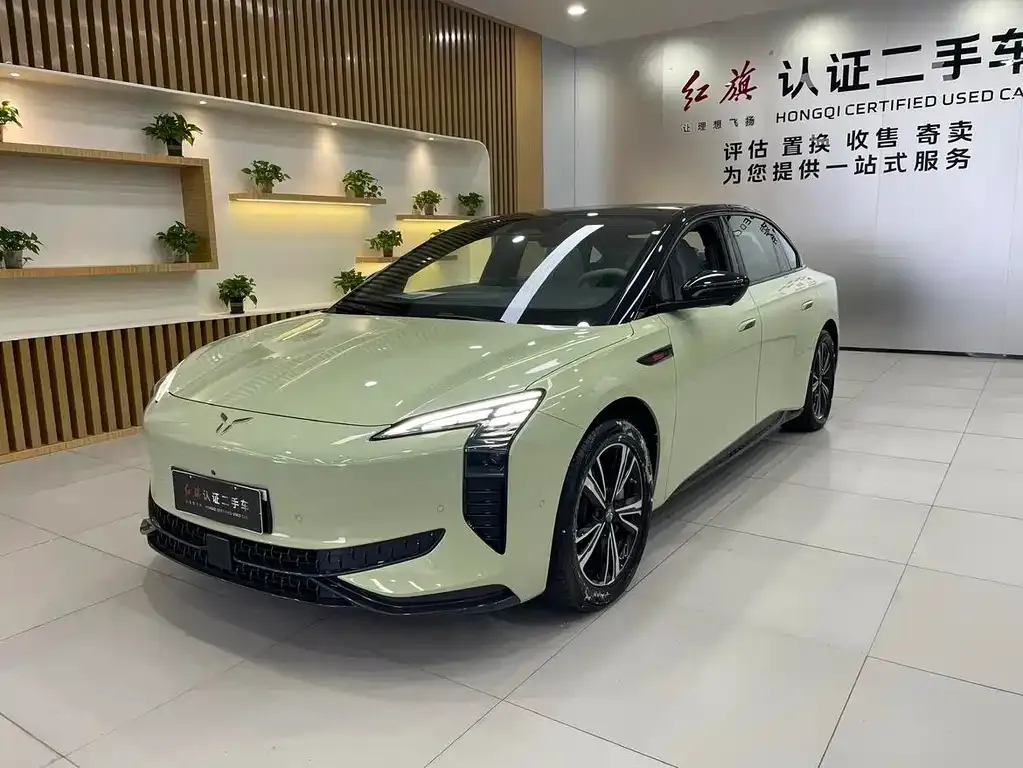 Hongqi EH7 — фото 1
