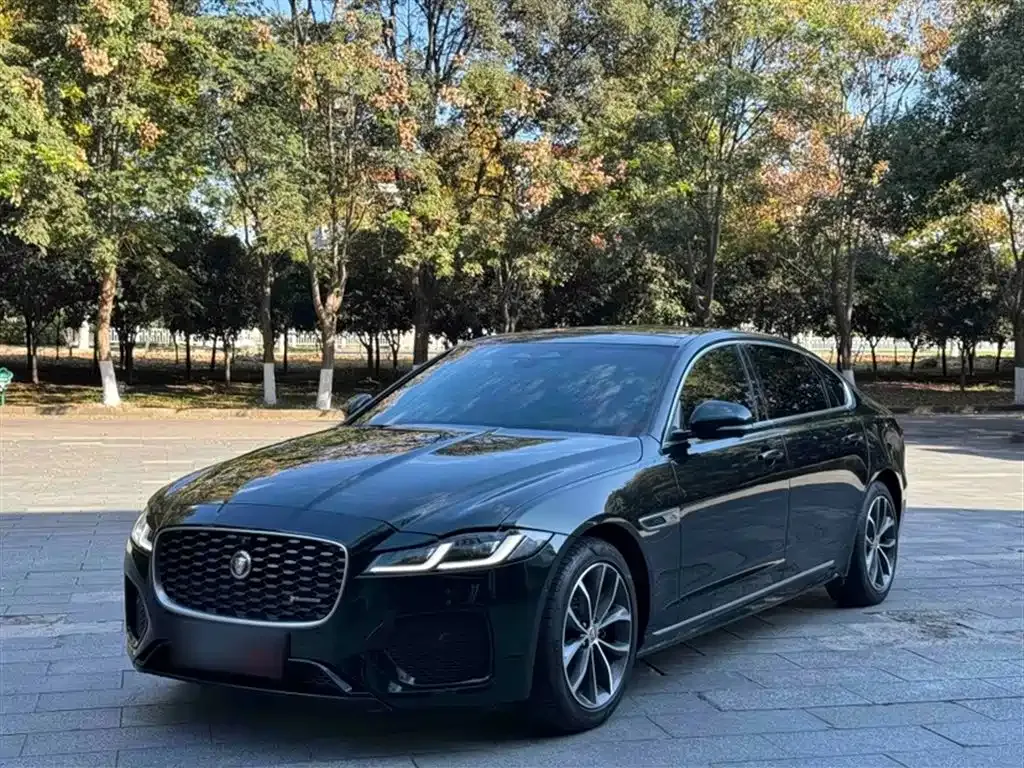 Jaguar XFL — фото 3