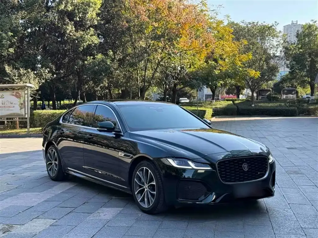 Jaguar XFL — фото 7