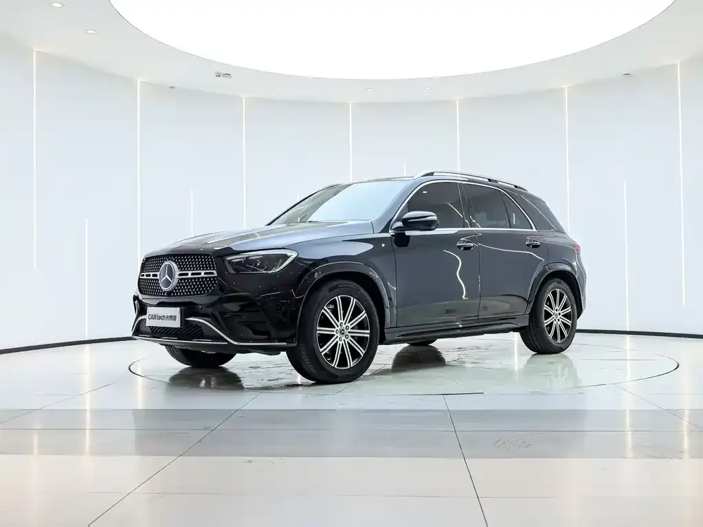 Mercedes-Benz GLE — фото 1