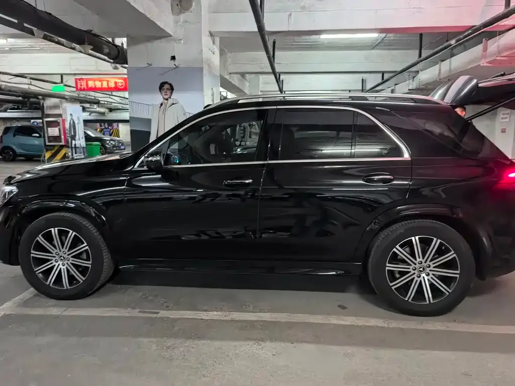 Mercedes-Benz GLE — фото 6