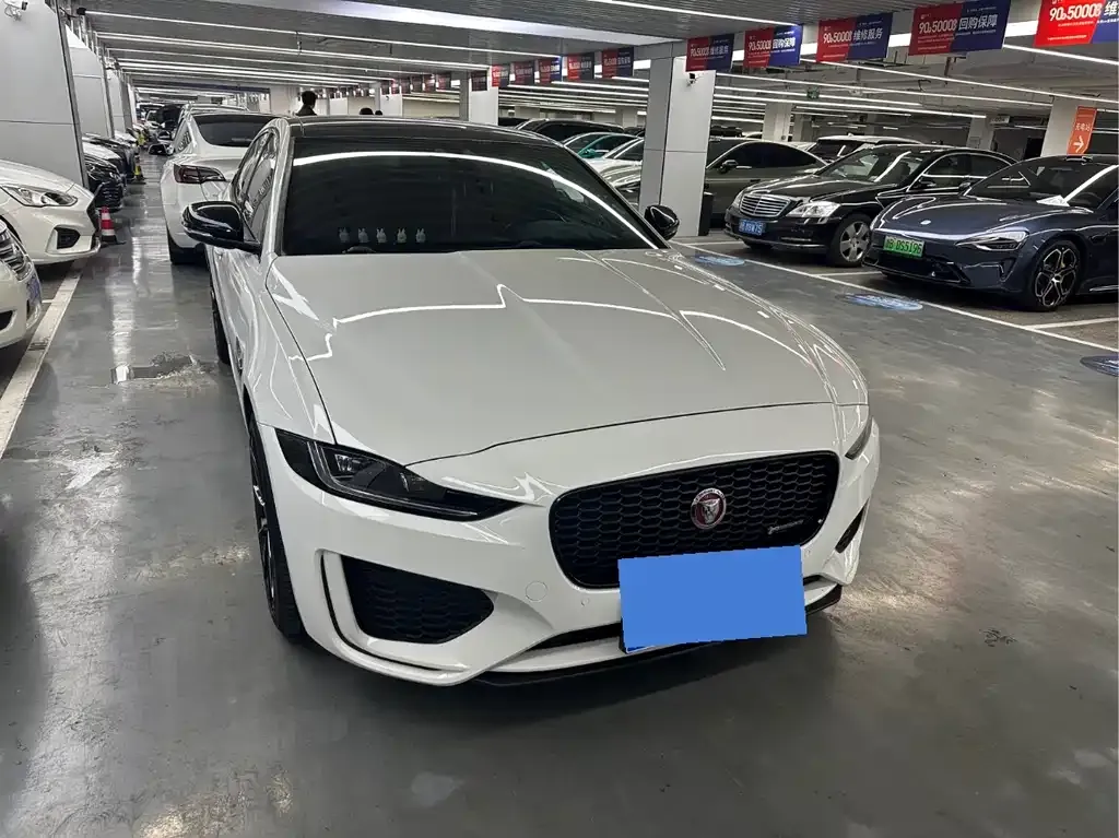 Jaguar XEL — фото 1