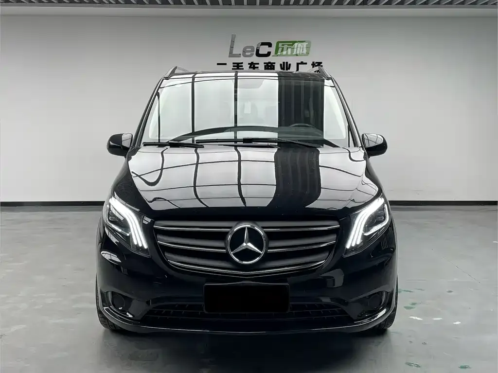 Mercedes-Benz Vito — фото 2
