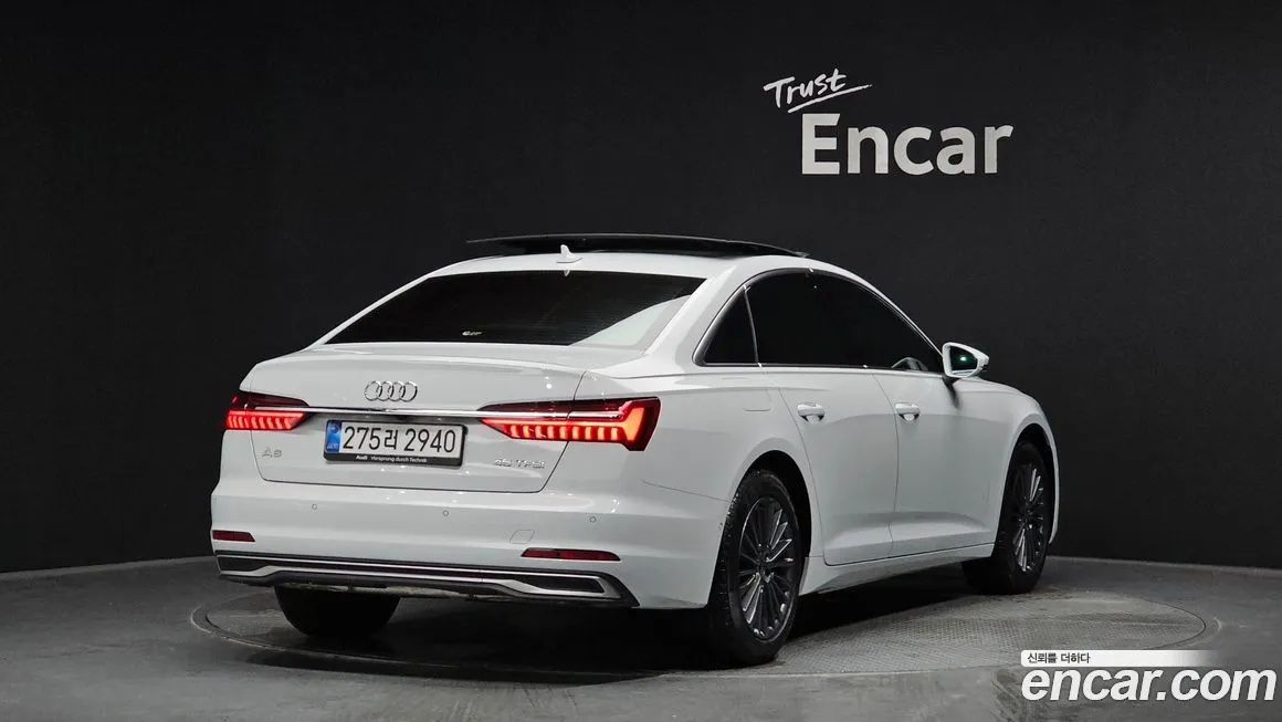 Audi A6 — фото 2